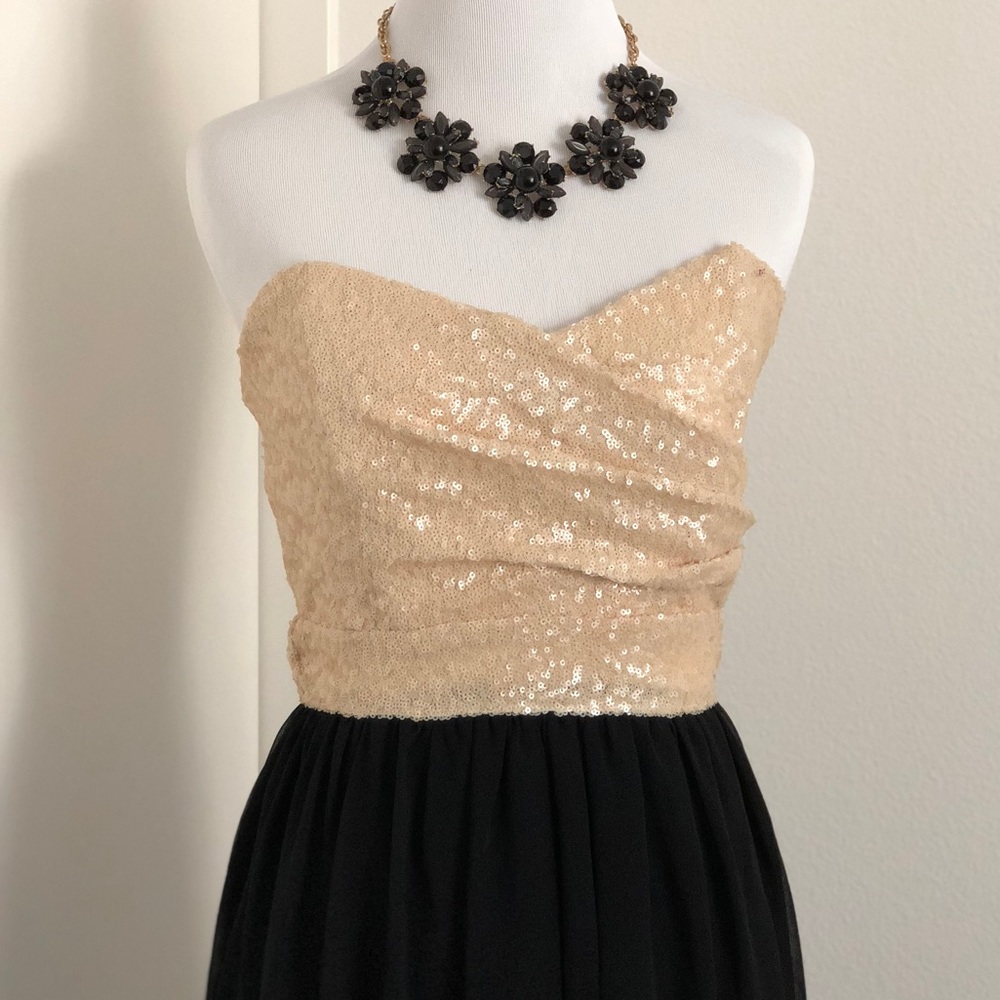 Maxi sweetheart sequin strapless gown dress